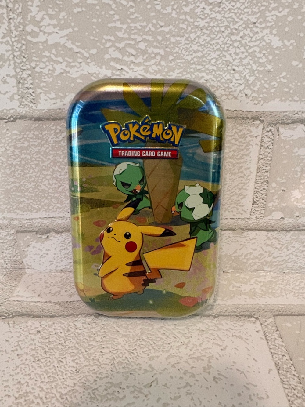 Pokemon TCG Paldea Friends Mini Tin featuring Pikachu and Capsakid NEW